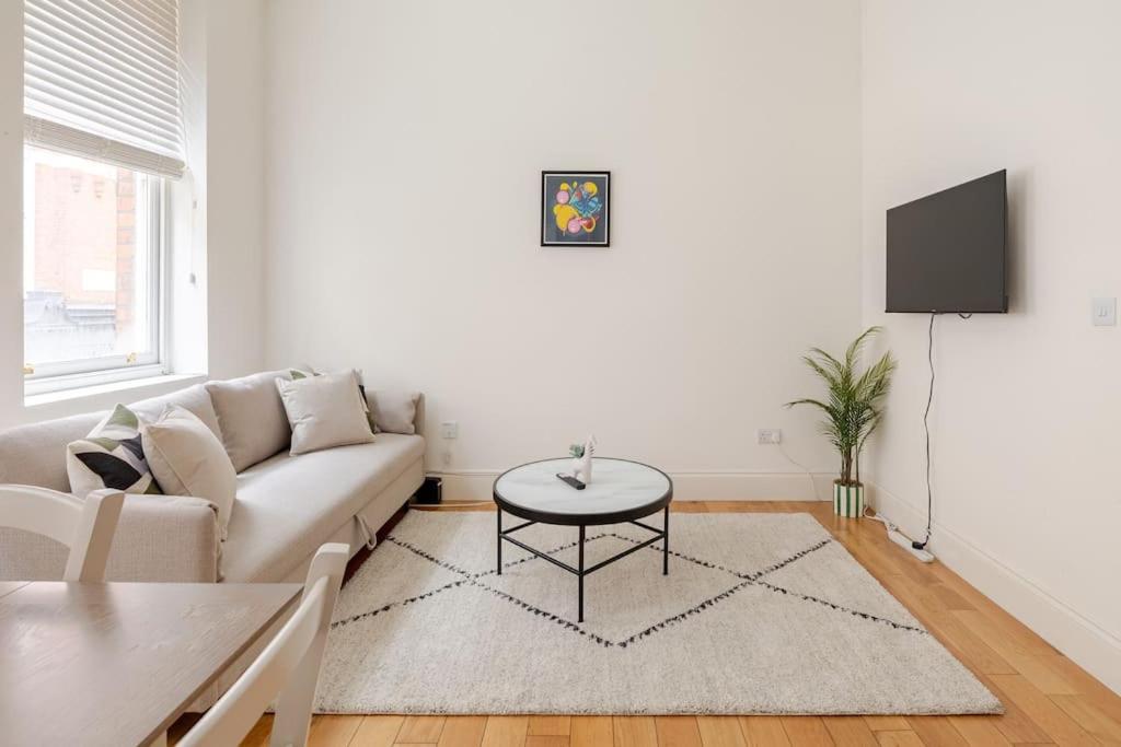 Beautiful 1 Bed Flat 2 Minute Walk To Camden Station Διαμέρισμα Λονδίνο Εξωτερικό φωτογραφία